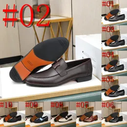 Üst Bir Lüks Erkekler Resmi Elbise Ayakkabıları Erkek Oxfords Üçlü Ortak Ofis Tasarımcı Loafers Ayakkabıları Gerçek Deri Mokasinler Düğün Slip On Shoes 2024