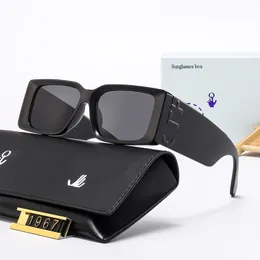Designer Sonnenbrille für Frauen Mode polarisierte Sonnenbrille Populäre Männer Luxus Metall Retro Buchstaben Design Square UV Resistant Sun Glass Casual Vielseitige Brille