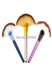 Big Fan Cosmetics Pinsel 3 Farben zum Wählen Sie weiches Make -up Großer Lüfter Pinsel Blush Foundation Make -up Tool1081411