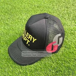 ギャラリー部の帽子の男性野球帽の男性ハットグラフィティ印刷アルファベットボールキャップトラックドライバーキャップ