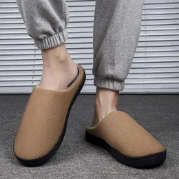 Slippers Kawaii Anime Sapatos Casual Sapatenis Wedge Sandal Designer Luxury 2024 Brand Shoe Tenis Fashion Flop Men Tennis