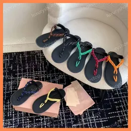 Designer Designer Mius Miui Riviere Sandals Thong Sandal Women Slipers Corduroy Slipper Leather Shoes Beach Slides Flat Flip Flops Fashion Casual Thong Slide