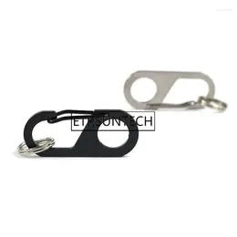 السنانير 200pcs الإبزيم الربيعي المفاجئة الفولاذ المقاوم للصدأ الطلاء Mini Key Ring Carabiner Hook Accessories سلسلة المفاتيح