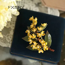 Fxlry Original handgefertigt natürlicher Süßwasserperl Elegant Osmanthus Dufts Brosche Pullover Pin für Frauen Schmuck 240518