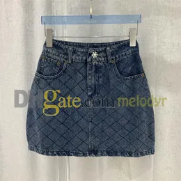 Jacquard Plaid Skirt High Weist Denim Skirt for Women Girl Designer Letwork Slim Short Jean Dress مع Buckle Rhinestone