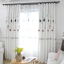 Занавес черно -белый цвет люстра Nordic ins Style Маленькие свежие свежие занавески ткани для гостиной Столовая спальня