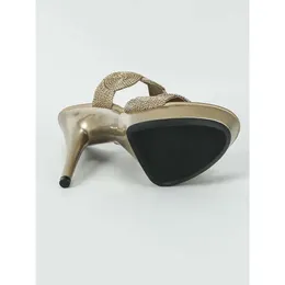 Sandalet topuklu 13cm 2024 Balık S Toe Kadınlar Sandas Platfrom Dans Altın Klasik Slipper LFD Sandal Topuk Fih Kadın 'Sanda Fahion C 972 Laic