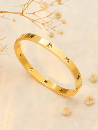 Bangle 1 peça Largura de 6 mm de aço inoxidável da moda e moderna com cor de ouro de cinco pontas de estrela pontiaguda Stary Stary Sky Bracelet