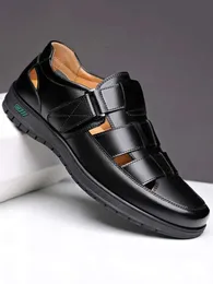 Сандалии летние мужские полые дизайны бизнес-капусная кожаная обувь дышащие кроссовки Удобные твердые не скользящие квартиры мужские Shoessandals SA C66
