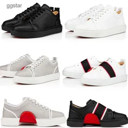 Com a caixa 2024 Red Bottomlies Sapatos Designer de luxo adolon junior picke homens sapatos casuais com tênis de tênis brancos de couro preto adolescenza ao ar livre qacf