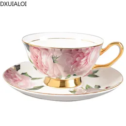 Xícara de café europeu de cerâmica e pires pequeno o osso fresco China caneca da tarde flor de chá 200ml dxuialoi presente 240510