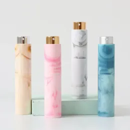 2024 10 ml di flacone spray a prova di perdita portatile per donne uomini in marmo bottiglie di atomizzatore di atomizzatore mini spruzzatore vuoto ricaricabile- per mini flacone spray ricaricabile