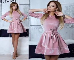 Elsvios Frauen Retro Velvet Kleid 2018 koreanische Herbst -Winterparty Kleider Casual Drei Viertel Elegantes Mini -Kleid mit Gürtel Y1758162