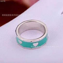 Designermarke Locking Klebstoff herzförmig geschlossener Ring Grün Emaille Liebe Paar Silber