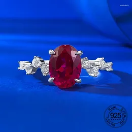 Anelli di cluster Design d'onda Clear Mrico Cz 6x8mm Ovale Oval Rosso Ruby 925 Anello di dito in argento sterling per donne