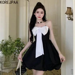Sıradan elbiseler Korejpaa tatlı kontrast yay mini kadın Kore moda kolu kapalı omuz siyah elbise dış giyim bahar bornoz