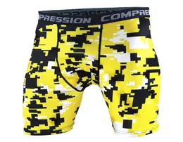 Pantaloncini a compressione camo interi 3d uomini 2019 pantaloni corti MMA ad alto elastico leggings magri pieghe per bodybuilding uomini fitness sudore short6258345