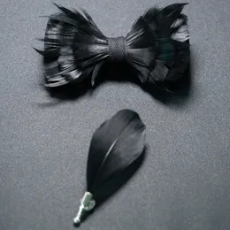 Luxus Hochzeitsfliege Krawatte für Männer Klassiker schwarzer vorgebundener Bowtie Brosche Set Party Feder Butterfly Knot Geschenkmann Accessoires 240506