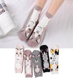 Moonbiffy Socks Women Animal Cottonかわいい漫画の猫の足の足35 44 EU幸せな面白い女性hosiery3059069