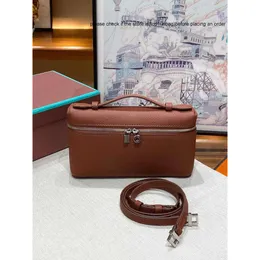 LP -Tasche Loro Klavier Kosmetiktasche Designer -Taschen Abend LP Lunch Frau Mode einfache vielseitige Stil Echtes Leder Frauen Neue beliebte Ming Tong Loropina