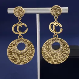 Orecchini in oro vintage a sospensione Classic Doppi lettere Designer Orecchini Fashion Fashion's Women's Jewelry Gold Copper in oro con francobollo versione corretta di alta qualità
