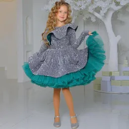 Flickaklänningar Elegant A-Line Girl's Prom Kne Len längd Långärmare Kids Evening Party Gown Puffy Silver Mini Children Pageant Dress