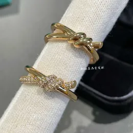 Designer guia o mesmo estilo marca de nó anel v qualidade de ouro 18k rosa com diamante luminária de nó de diamante