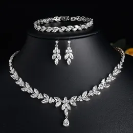 Zakol Luxury Brilliant Zirconia Leaf Necklace Earrings Rings Armband Set For Women CZ Drop Bridal Wedding Jewelry Set 240511