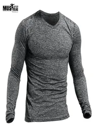 Men039s TShirts MUSCLE ALIVE Men Bodybuilding Long Sleeve Slim Fit Fitness Workout For Man Stretchy Triblend Fashion Tops Spor9933927