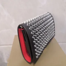 Rivet Redbottoms Luxurys Bolsas de Personalidade em Releas, segurando envelope Mulher Bolsa de Moda de Moda de Moda de Alta qualidade Couro genuíno 282U