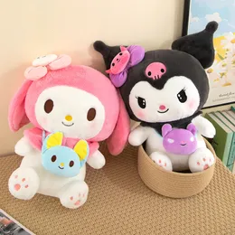 Новый стиль версия Crossbody Version Plushes Toy Cinnamonroll Kuromi Plush Doll Cos Mitue Toys Kids День рождения подарки 127