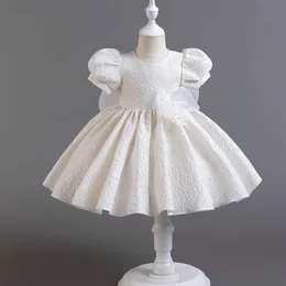 Mädchenkleider Super Pearl Bow Mädchen Kleid mit Puffärmel Prinzessin Jacquard Babykleid Weihnachtsfeier Kleidung 1-6 Jahre D240520