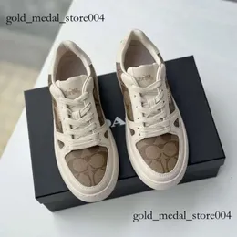 Coache Shoe British Style British Soled Soled Mid Heel Family Sapatos femininos Novo Lace Up Sports Womens Casual e Versátil Blocking Shoes Flates 6589 6534