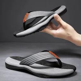 Jumpmore Buty Men Flip Flops Modne Sandały Menki na zewnątrz miękkie letnie kapcie Rozmiar 39-45 240517