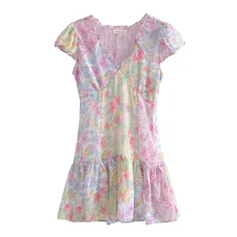 Grundläggande casual klänningar Boho inspirerade blommigt tryck V-hals Summer Dress Sweet Girl Party Dress Kort ärm Ruffled Mini Women Dress Ladies Dress 230719