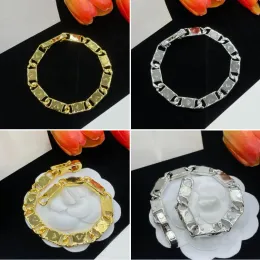 Kobiety designerskie bransoletka kryształowa litera koniczyna wisiant urok bransoletka Breakband mankiet łańcuch łańcucha łańcucha 18k złota srebrna biżuteria projektanta ślubnego