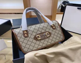 2021 Lady Luxurys Designers Shourdell Cross Body Bags Handbag Diamond Lattice Trunk Stuff Sacks Plain Alm Leather Purse Women 5723524