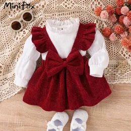 Kleidungssets Minifox-Baby-Mädchen-Outfit-Sets Red Birthday Spitzehülse weiße T-Shirts und Bogencordröcke Kleinkind Girls Kleidung 2pcs Sets Y240520piiz