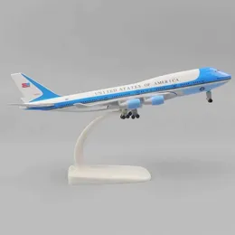 Aircraft Modle Metal aircraft model 20cm1 400 Air Force One B747 metal replication alloy material with landing gear decoration childrens toy gifts S24520