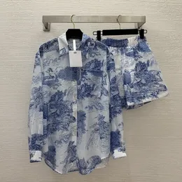 Milan Pist İki Parça Şort 2024 Yeni İlkbahar Yakası Boyun Uzun Kollu Baskı Gömlek Moda Üstleri Tasarımcı Kadınlar İki Parçalı Set Marka Aynı Stil Giyim 0520-2