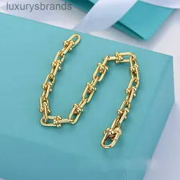 18k Gold Double U Shape Shape Charm Bracelet for Women Luxury Brand S925 Prazed Horse Shoes Shoes Designer OL
