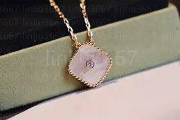Medium Rose Gold Necklace med diamanter V-Gold 18K Valentine's Day Gift Designer Halsband för kvinna Luxur Classic Four Leaf Clover Pendant Neckor Designer Chain Chain