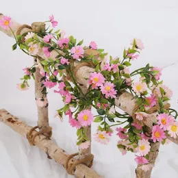 Fiori decorativi Silk fiore artificiale Daisy Vine Gerbera Garland Floiage Plant for Wedding Home Party Garden Artigianato Art Art Room Decoration
