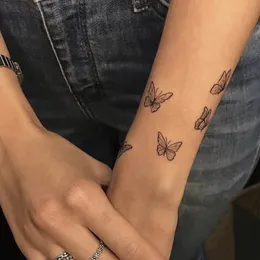 Adesivo da tatuaggio temporaneo impermeabile piccolo body farfalla arte falsa tatuaggio flash tatuaggio clavicola femmina 240425