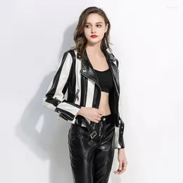 Giacche da donna Olomlb Coat per la pelle motociclistica 2024 Stitch Short Autumn Fashion Stituming Stiping Autumn Fashion Fashion