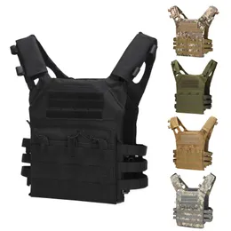 Taktische Weste wasserdichte Outdoor -Körperpanzerung Leicht einstellbare JPC Molle Plate Hunting Weste CS Game Jungle Gear 240507