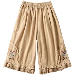 Pantaloni femminili 2024 estivi mori ragazza cotone a gamba ricamato in pizzo ricamato Capri retrò dolce e elastico in vita elastico casual casual