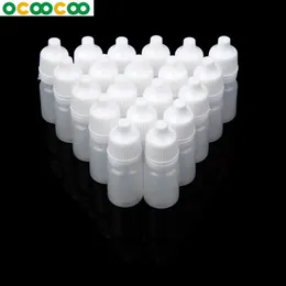 20pcs 5ml/10ml/15ml/20ml/30ml/50ml空のプラスチックスクイーズ可能なドロッパーボトルアイリキッドドロッパー補充可能なボトル