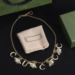 Frauen Designer Armband Gold Bienen Halskette Set Schmuck Diamant Perle Bienenarmbänder Mode Luxuskettenglied Pendle Halsketten Hochzeit Geschenk