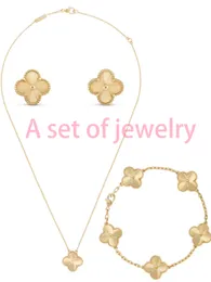 4 Four Leaf Clover Gold Luxury Designer Jewelry Sets Diamond Shell Fashion Women Bracelet Earrings Necklace Valentine's Day Birthday Gift